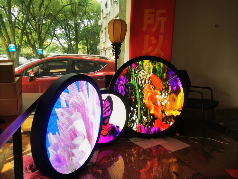 奶茶連鎖店ph2室內(nèi)圓形裝飾屏